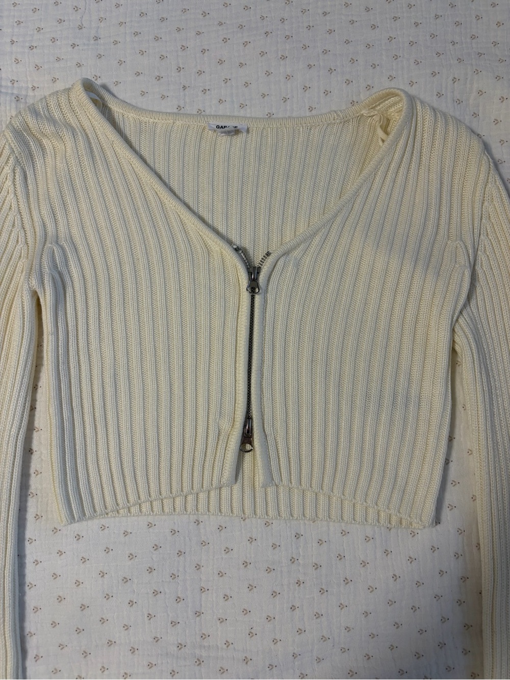 Garage long sleeve zip up crop top in XXS